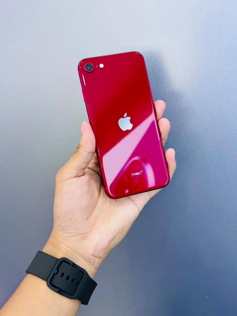 iphonese有几种版本 - iphonese有哪些版本  第1张